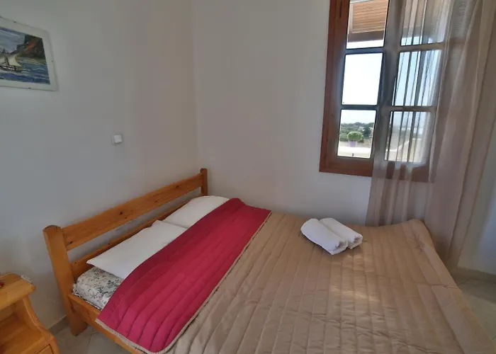 Pirgos Naxos Апартаменты