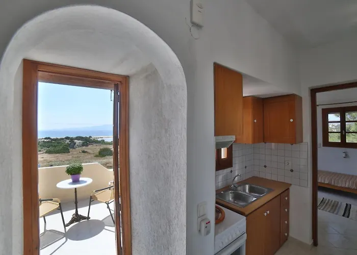 Pirgos Naxos * Алико-Бич