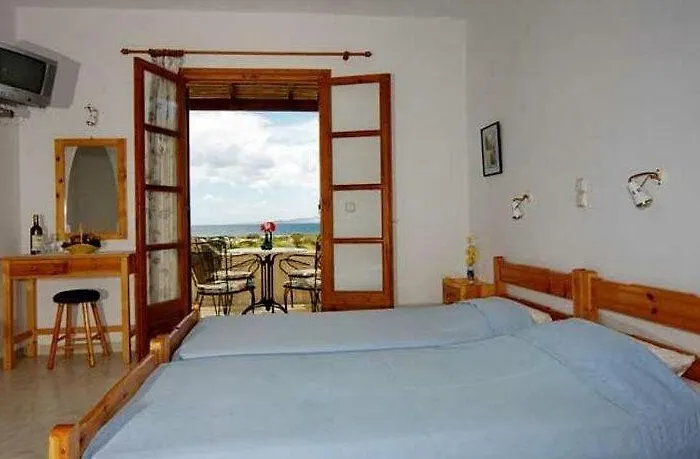 Pirgos Naxos Апартаменты