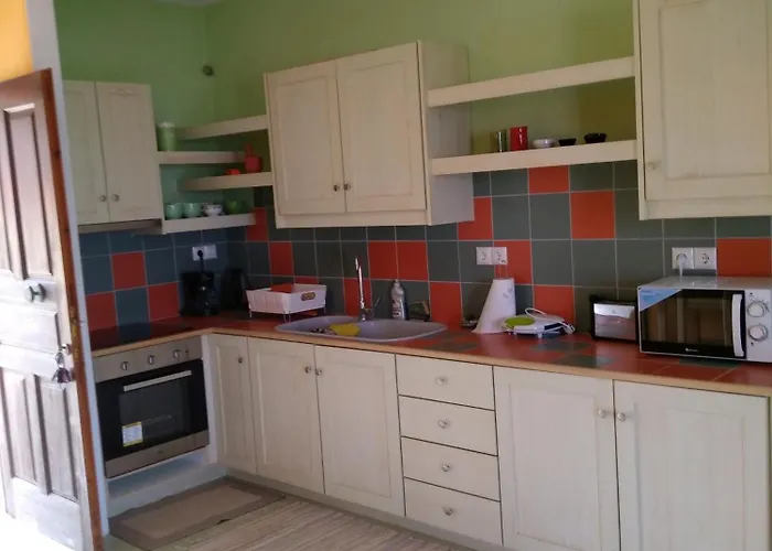 Pirgos Naxos Алико-Бич