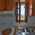Pirgos Naxos 알리코비치