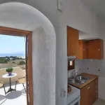 Pirgos Naxos * 알리코비치
