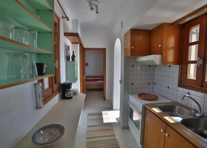 Pirgos Naxos Apartamento *