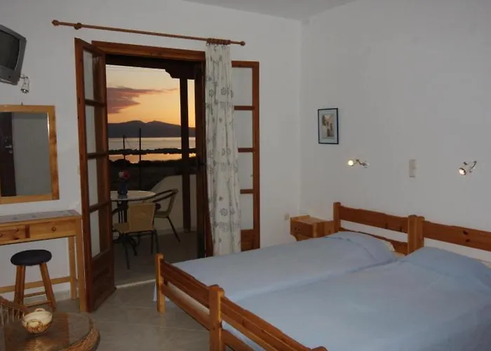 Pirgos Naxos Aliko Beach