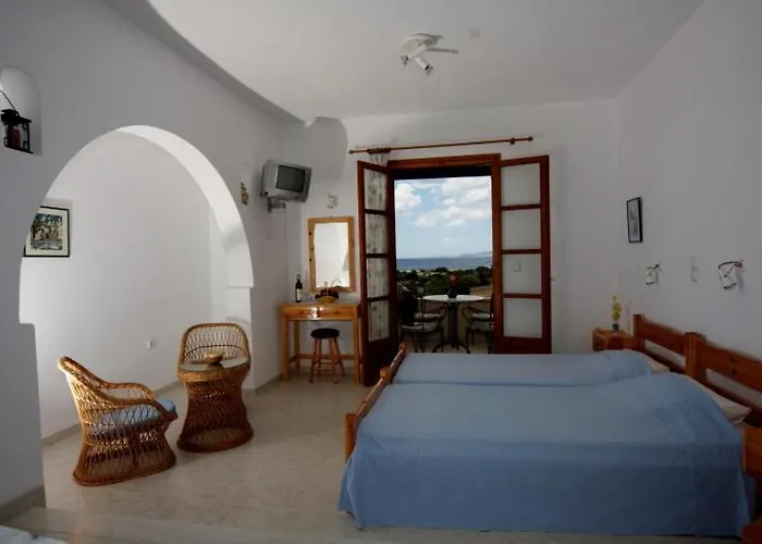 Pirgos Naxos Aliko Beach