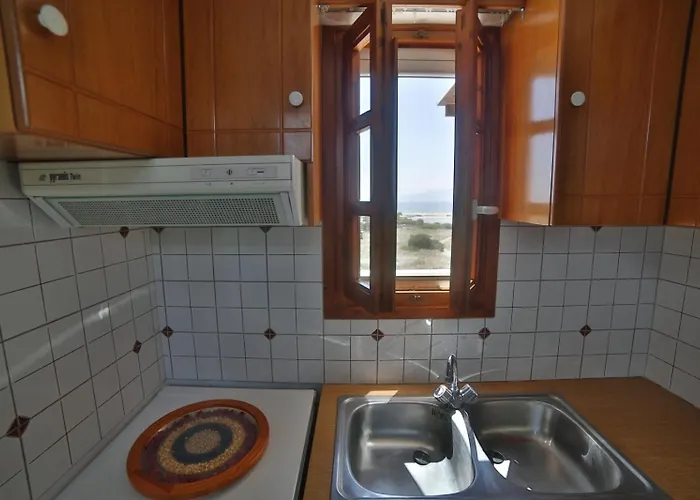 Pirgos Naxos Aliko Beach